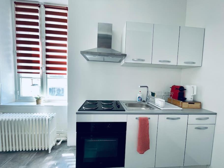 Le Cocon De Sasha - Hyper Centre - Full Climatisation - Proche Gare - 1 Chambre - Canape Convertible - Gere Par Presta-Zen'Services Βερντέν Εξωτερικό φωτογραφία